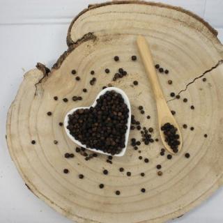 Piepor čierny, korenie čierne - celé - Piper nigrum - Fructus piperi 1000 g