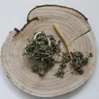 Podbeľ liečivý - list narezaný - Tussilago farfara - Folium farfarae 50 g