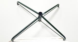 Kovový stojan na vianočný stromček, 60 cm