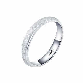 OLIVIE Snubný strieborný prsteň STRIPES 7474 Veľkosť prsteňov: 10 (EÚ: 62-64)