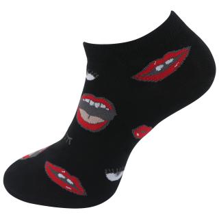 Dámske členkové ponožky s potlačou pusiniek - čiernej farby 9001462-6 Veľkosť ponožiek: 38-41