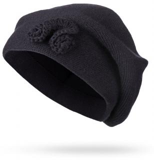 Dámsky pletený baret s kvetinou, šedej farby 7100221