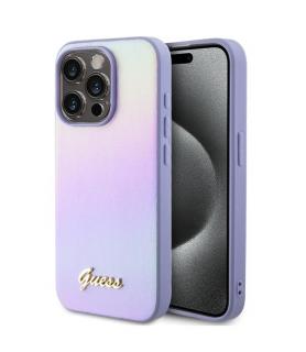 Guess PU Leather Iridescent Metal Script Zadný Kryt pre iPhone 15 Pro Purple