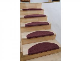 Kobercové nášľapy na schody 28 x 65 cm – červená