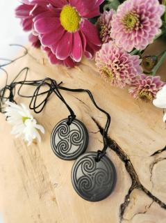 Šungit prívesok Keltský symbol (náhrdelník )