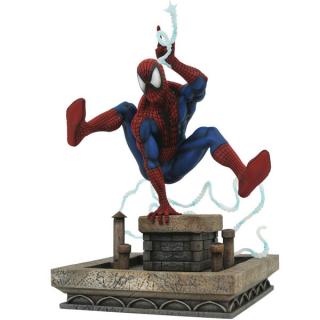 Marvel Gallery: 90's Spider-Man PVC Diorama 20 cm