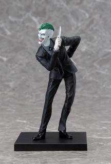 DC Comics ARTFX+ PVC socha 1/10 Joker (The New 52) 19 cm