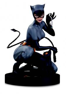 DC Designer Series socha Catwoman by Stanley Artgerm Lau 19 cm