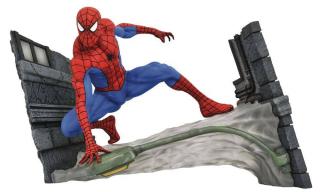 Marvel Comic Gallery PVC socha Spider-Man Webbing 18 cm
