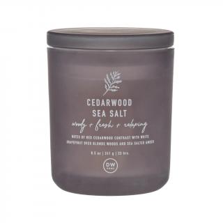 Vonná sviečka v skle Cedarwood Sea Salt, stredná