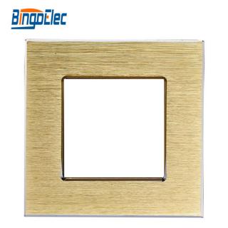 Jednoduchý rámik - Brúsený hliník Farba: Zlatá