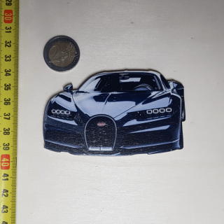 Auto Bugatti - Drevená magnetka - CoolArts Výška magnetky: 10 cm