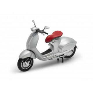 1:18 Vespa 946 Strieborná