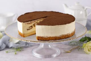Tiramisu Cake Veľkosť: 1/2 Torty (polkruh) | 6ks