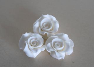 Ruža biela veľká 6cm - 3ks