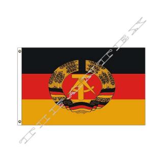 Vlajka veľká NDR (zástava bývalej Nemeckej demokratickej republiky)