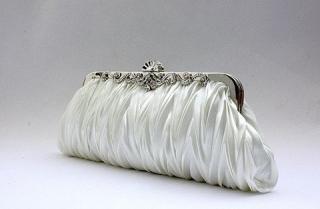 Svadobná saténová biela dámska kabelka SATIN