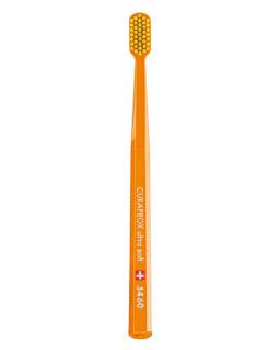 Zubná kefka CURAPROX CS 5460 ULTRA SOFT Farba: Oranžová kefka / žlté vlákna