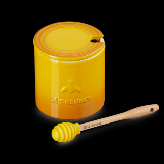 Le Creuset - Dóza na med s naberačkou 420 ml Nectar