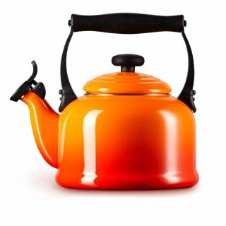 Le Creuset  kanvica, čajník, tradičný 2,1 l oranžová