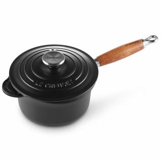 Le Creuset  -  Liatinový hrniec okrúhly s pokrievkou a drevenou rúčkou 18cm/1,8 l čierny