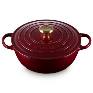 Le Creuset  -  Liatinový rodinný hrniec okrúhly s pokrievkou 26cm/4,1l La Marmite - Garnet, bordová