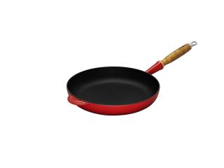 Le Creuset - panvica okrúhla s drevenou rúčkou 28 cm červená