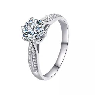 Royal Fashion strieborný rhodiovaný prsteň s drahokamom moissanitom HA-XJZ007-SILVER-MOISSANITE-ZIRCON Velikost: 7 (EU: 54-56)