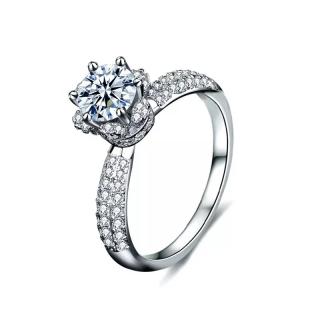 Royal Fashion strieborný rhodiovaný prsteň s drahokamom moissanitom HA-XJZ012-SILVER-MOISSANITE-ZIRCON Velikost: 5 (EU: 49-50)