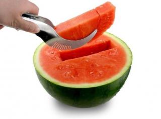 Nerezový vykrajovač na melón