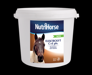 ELEKTROLYTY C+E plv. NUTRIHORSE