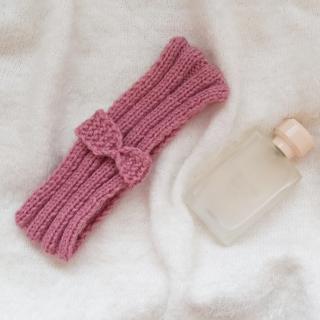 Handmade dámska pletená čelenka Rose - staroružová