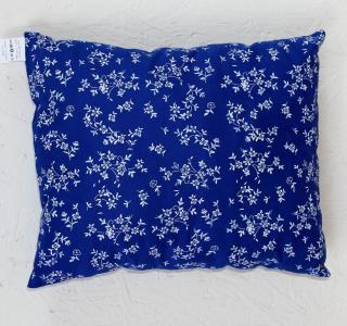 Malá poduška 30 x 40 cm, bavlnená, duté anti alergické vlákno, modrá s kvetinkami