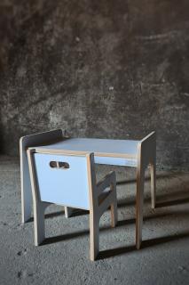 Detský Montessori set stolík + stolička jasno sivá S (100% ECO FRIENDLY, vyrobené z prírodných materiálov)