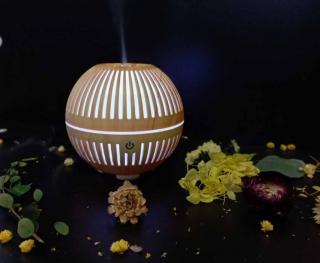Hütermann  aroma difuzér W23, 160ml - Světlé dřevo 7 LED barev