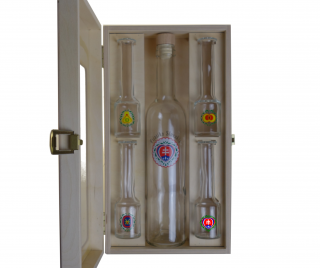 Darčeková kazeta Dlháň - MIX (0,5 l + 4x 0,05 l) (Fľaša s pohárikmi na pálenku Woodluxe)