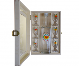 Darčeková kazeta Elegán - JABLKOVICA (0,7 l + 6x 0,02 l) (Fľaša s pohárikmi na pálenku Woodluxe)