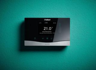 Bezdrôtový termostat Vaillant SensoHOME 380 f (Inteligentný regulátor pre jeden vykurovací okruh)