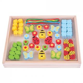 Bigjigs Toys Dřevěné navlékací korálky Louka