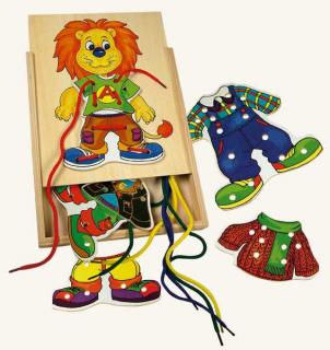 Dřevěné hračky-motorické hry- Lvíček Leo, první šití