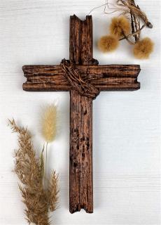 Kríž Tŕňová koruna II. (Krížik vyrobený z bukového dreva v)