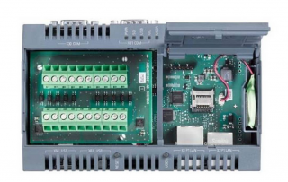 Siemens priemyselné PC 6ES7647-0KA02-0AA2 2.5 cm