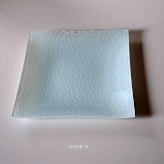 Skleněný dekorační talíř, č. 1, ledová modř