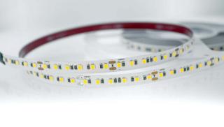 LED Strip - BIELY  (LED pásy majú vďaka samolepiacemu povrchu široké využite v domácnosti, v baroch, v reštauráciách aj televíznych štúdiách. )