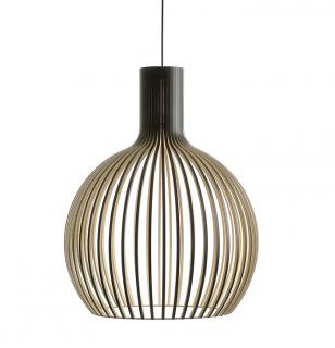 Secto Design Octo 4240 ČIERNA (Dizajnové svietidlo vyrobené z dreva fínskej brezy.)