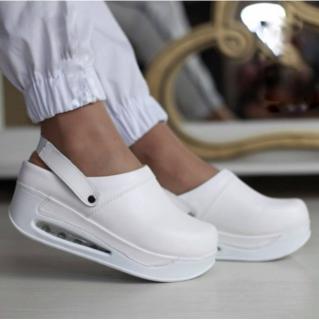 Terlik štýlová a biela  AIR obuv - šlapky hladké biele a uchytenie nohy EU37 (Terlik Sabo obuv AIR šlapky na platforme hladké biela a uchytenie nohy)
