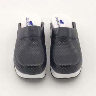 Terlik štýlová a pohodlná AIR obuv - šlapky čierno-biela EU38 (Terlik Sabo obuv AIR šlapky na platforme čierno-biela)