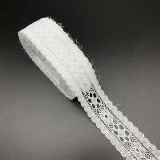 Dekoračná čipka biela 2cm x 4,4m