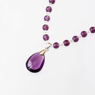 Fialový náhrdelník korunnej čakry LUXURY