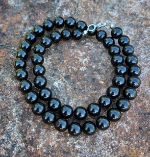 Čierny turmalín náhrdelník (guľôčky 8 mm)